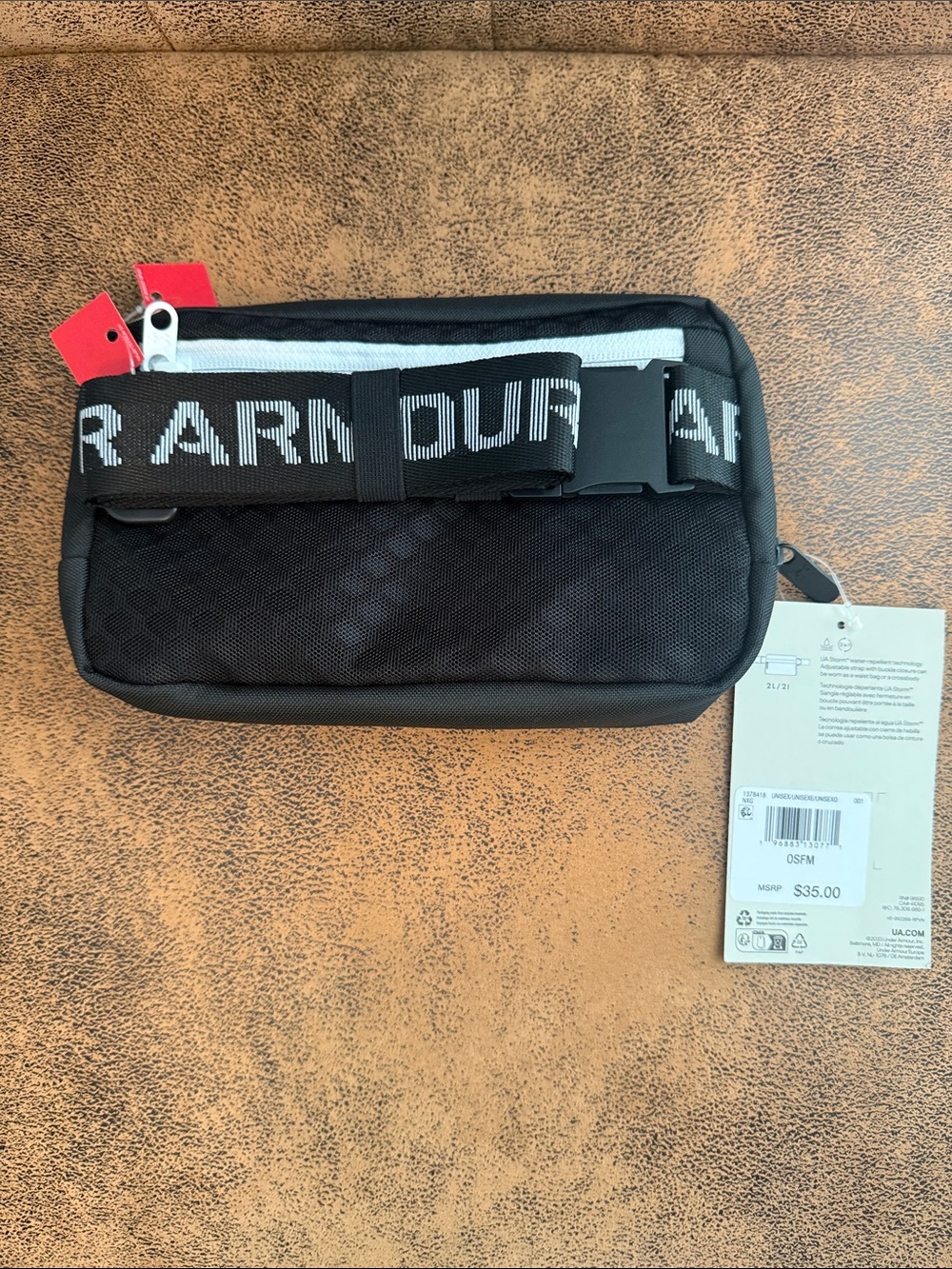 Under Armour Black Belt Bag with White Logo - Picture 2 of 3